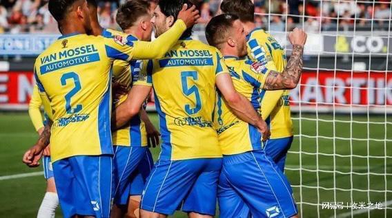 的背景与关 的背景与关