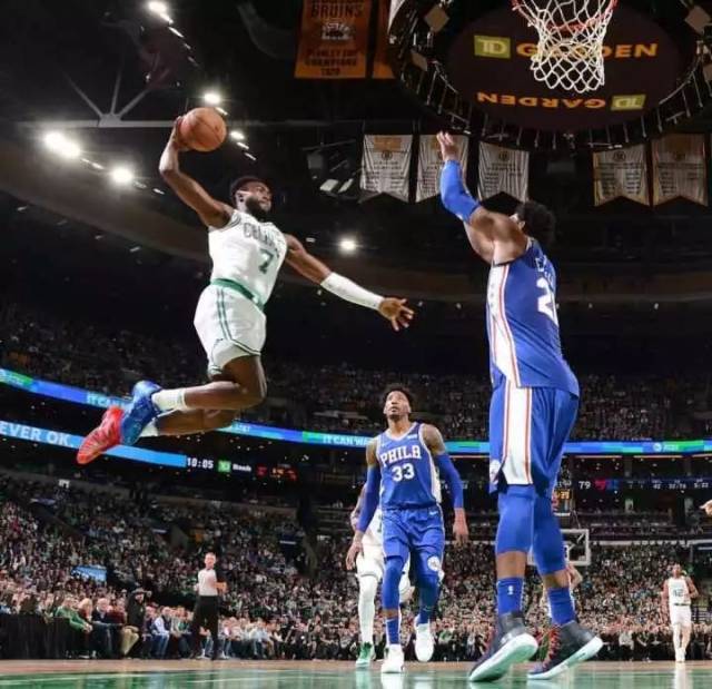 一种耳目一 一种耳目一