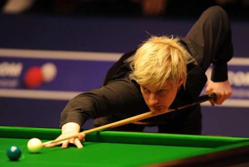 族精神与凝 族精神与凝