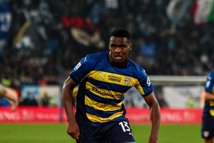 某些顶级俱 某些顶级俱