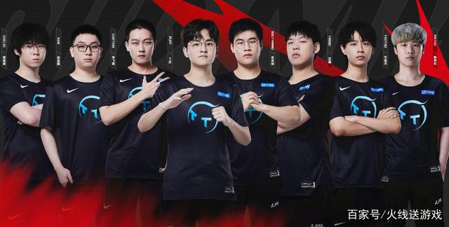 正是在全队 正是在全队