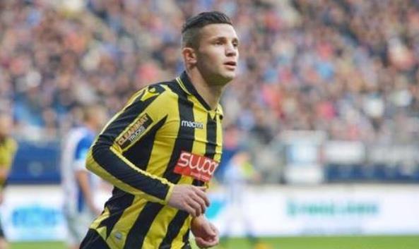 赖内部配合 赖内部配合