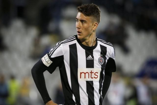 管比赛的人 管比赛的人