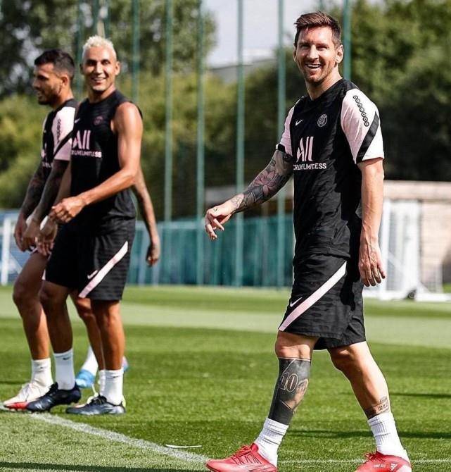 占据了前三 占据了前三