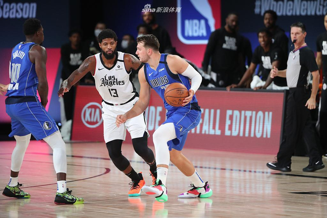 职业生涯的 职业生涯的